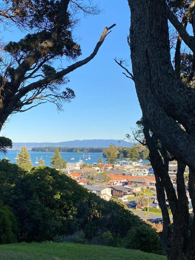 Peaceful Mount Studio Moments To Beach & Downtown Apartment Mount Maunganui Bagian luar foto